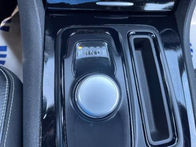 2021 Chrysler 300 - 2C3CCABG0MH601175 - Image #33