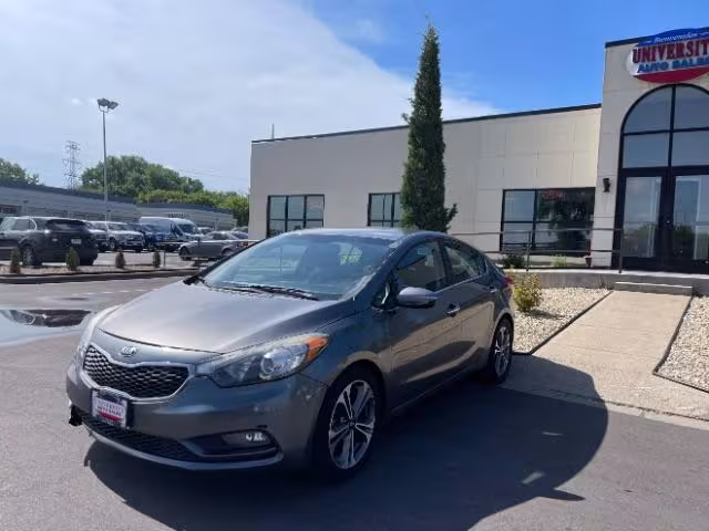 2016 Kia Forte - KNAFX4A84G5549549 - Image #3